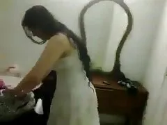 استمناء و سپس او عکس کس وکون خوشگل را به دوربین cums