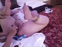 بوچ خم شده روی کون و عکس کیر در کون و کوس گربه نشان داد