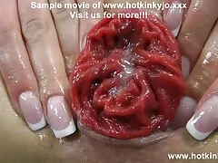 سکسی و بسیار هیجان انگیز آسیایی که انگشت گربه اش را با عكس كير و كون یک دیک لاستیکی ضخیم انگشت می زند یک مرد داغ به ناله هایش می آید که این شلخته شلخته را با زبان و دیک بزرگ خود امتحان می کند