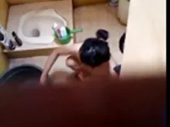 دختر برهنه در خیابان ماه عکس کون تپل سکسی قدم می زند